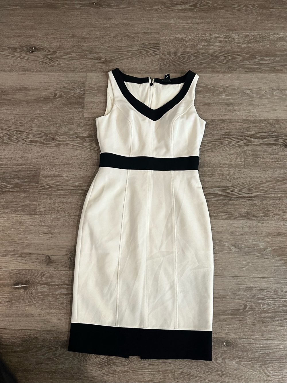White House Black Market White Sheath Dress with Black Accents